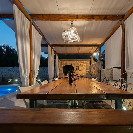 Dome Holiday home *